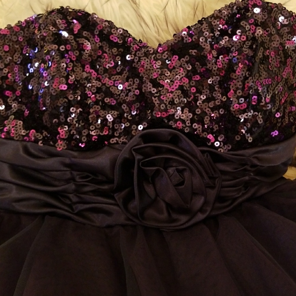 Sequined Strapless Dress - Picture 2 of 6